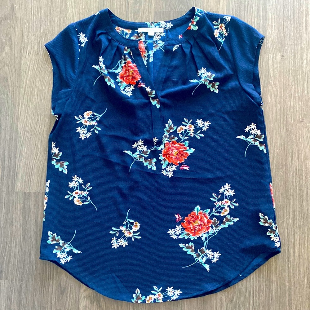Fun 2 Fun Flower Cap Sleeve Blouse